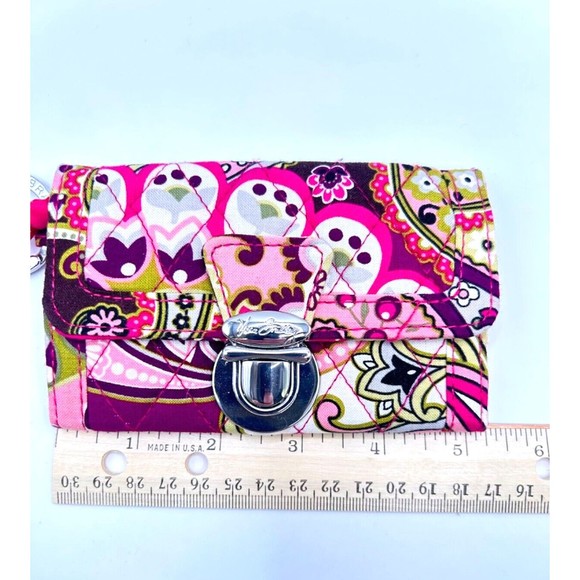 Vera Bradley Quick Swipe‎ ID in Very Berry Paisley - Picture 3 of 5